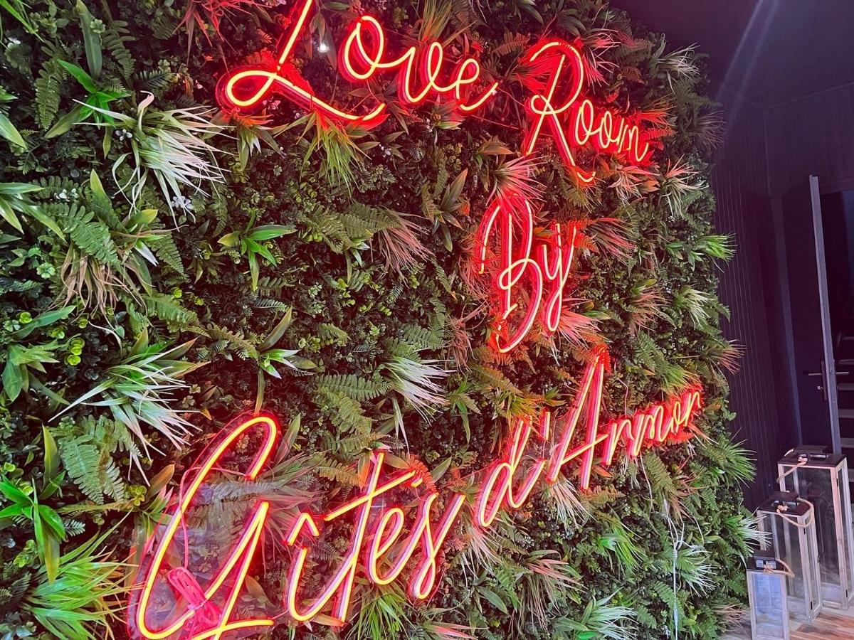 Loveroom Avec Spa Privatif Plélo Kültér fotó